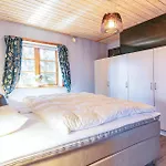 Alpehuset 펜션 알링에